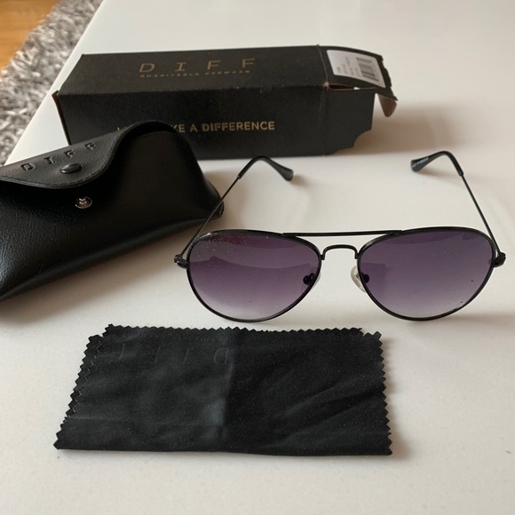 Diff Eyewear Accessories - DIFF Eye ware style Cruz